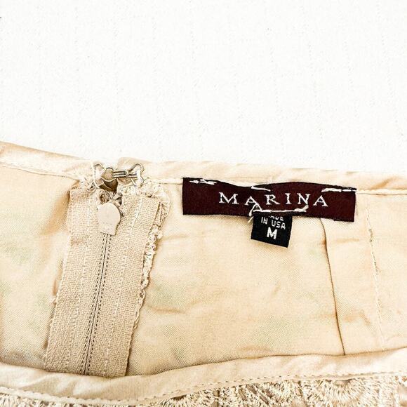 Marina Lace Scalloped Hem Skirt Cream Gold Back Slit Size M - Picture 3 of 6